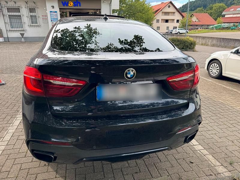 Blau Gebraucht 2015 BMW X6 Performance SUV | 26.999 € (Fairer Preis) - Bild 1/4