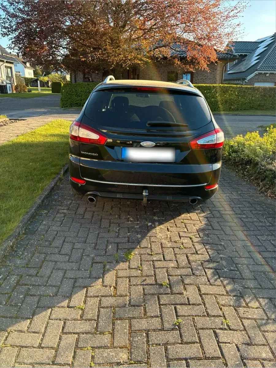 Gebraucht Ford Mondeo 200 PS (147 kW) 2011 Schwarz Kombi