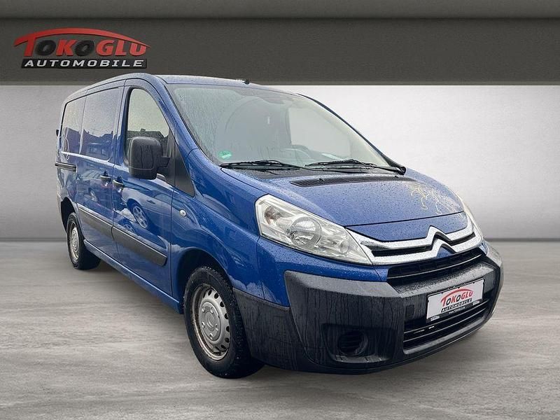 Blau Gebraucht 2014 Citroën Jumpy Van / Kleinbus | 8.290 € (Fairer Preis) - Bild 1/4