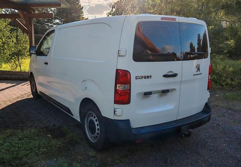 Gebraucht Peugeot Expert 116 PS (85 kW) 2017 Weiß Van