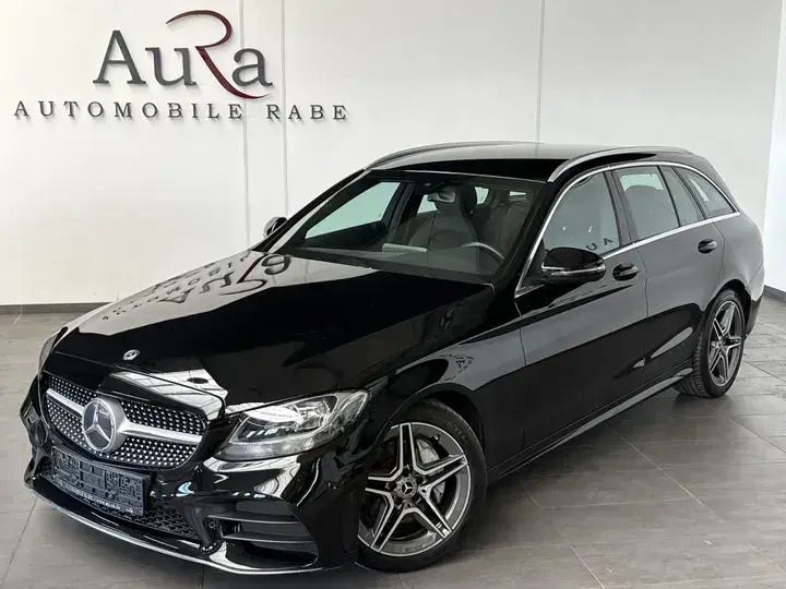 Schwarz Gebraucht 2020 Mercedes C220 AMG line Kombi | 28.749 € (Guter Preis) - Bild 1/4