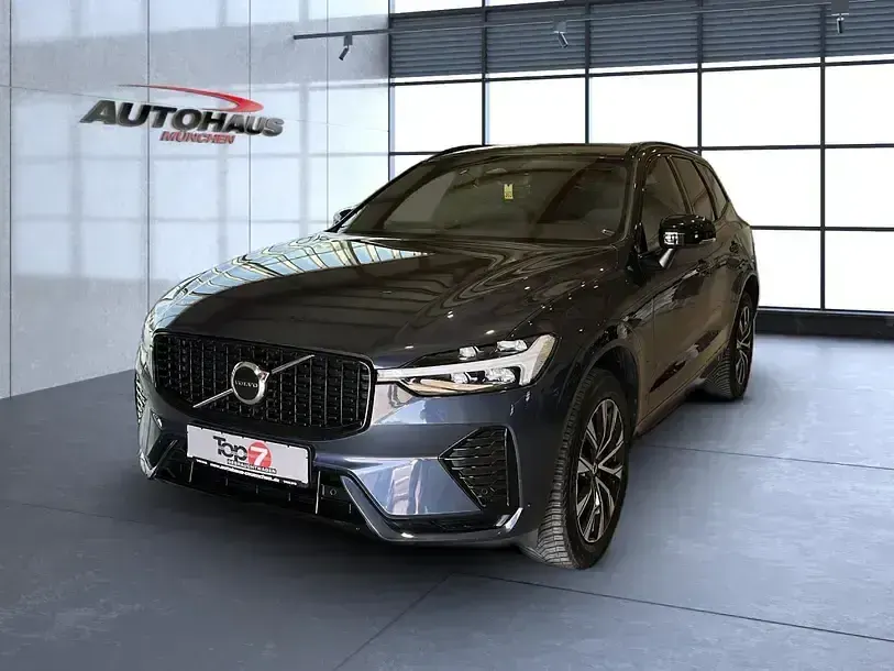 Gebraucht Volvo XC60 Plus 197 PS (144 kW) 2023 Denim blue (metallic) SUV