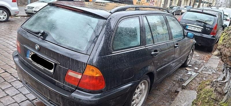 Gebraucht BMW 318 143 PS (105 kW) 2004 Schwarz Limousine