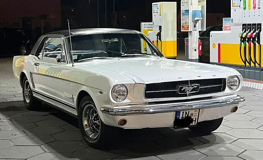 Gebraucht Ford V8 200 PS (147 kW) 1965 Weiß Coupé