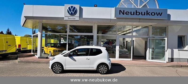 Weiß Gebraucht 2021 VW up! Active Kleinwagen | 11.880 € (Fairer Preis) - Bild 1/4