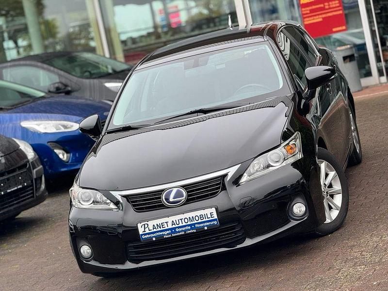 Schwarz Gebraucht 2012 Lexus CT200h Limousine | 12.990 € (Fairer Preis) - Bild 1/4