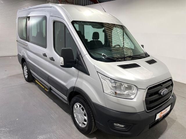 Gebraucht Ford Transit Trend 105 PS (77 kW) 2021 Silber Van / Kleinbus