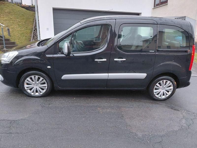 Gebraucht Citroën Berlingo 111 PS (81 kW) 2012 Schwarz Van / Kleinbus