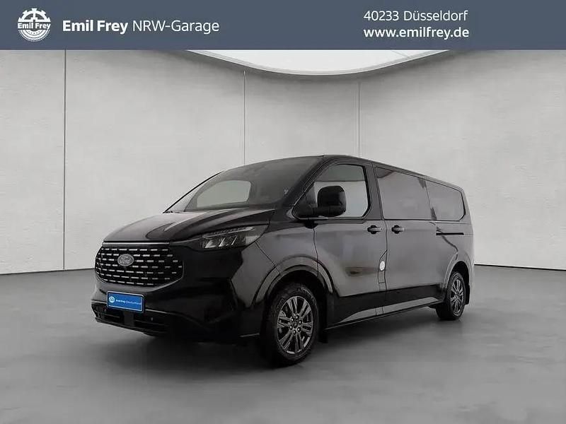 Gebraucht Ford Tourneo Titanium 136 PS (100 kW) 2025 Schwarz Kombi