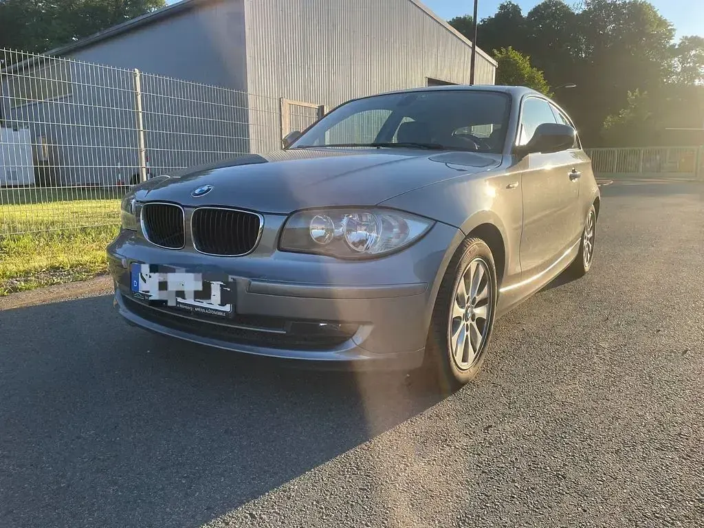 Gebraucht BMW 116 116 PS (85 kW) 2012 Silber Kleinwagen