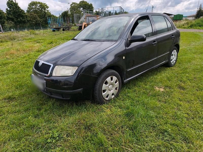 Second-hand Skoda Fabia 45 CP (33 kW) 2003 Negru Hatchback