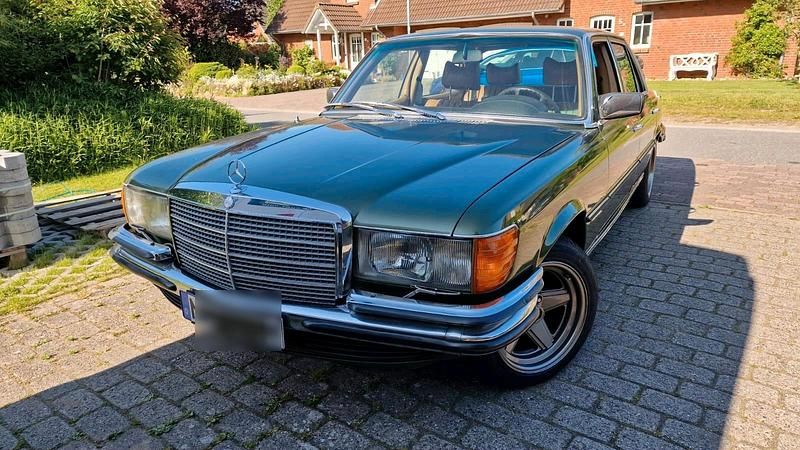 Gebraucht Mercedes 450 224 PS (164 kW) 1973 Grün Limousine
