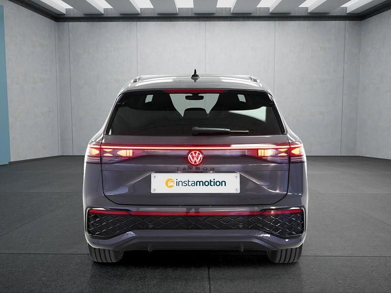 Neu VW Tayron 193 PS (141 kW) 2025 Silber SUV