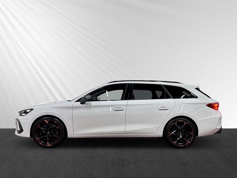 Gebraucht Cupra Leon VZ 333 PS (244 kW) 2025 Nevada weiss (weiss) Kombi