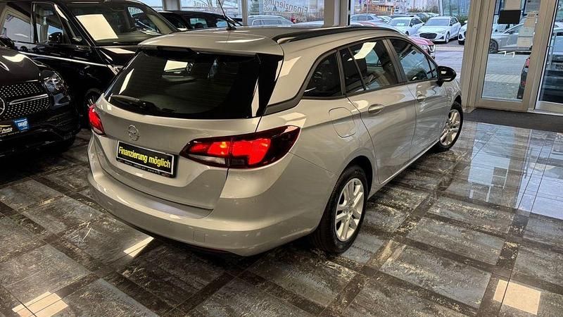 Gebraucht Opel Astra Edition 105 PS (77 kW) 2021 Silber Kombi