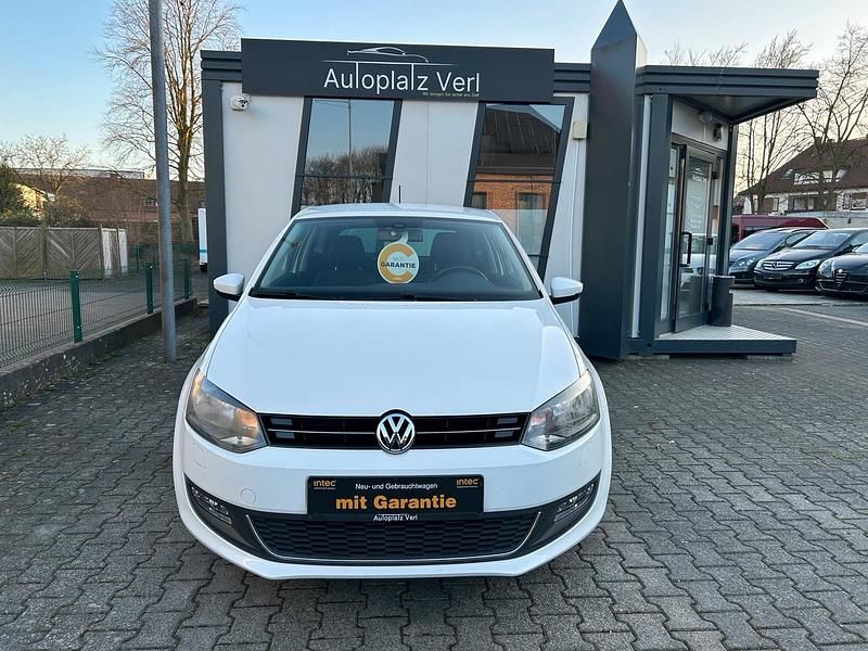 Gebraucht VW Polo Life 60 PS (44 kW) 2014 Weiß Kleinwagen