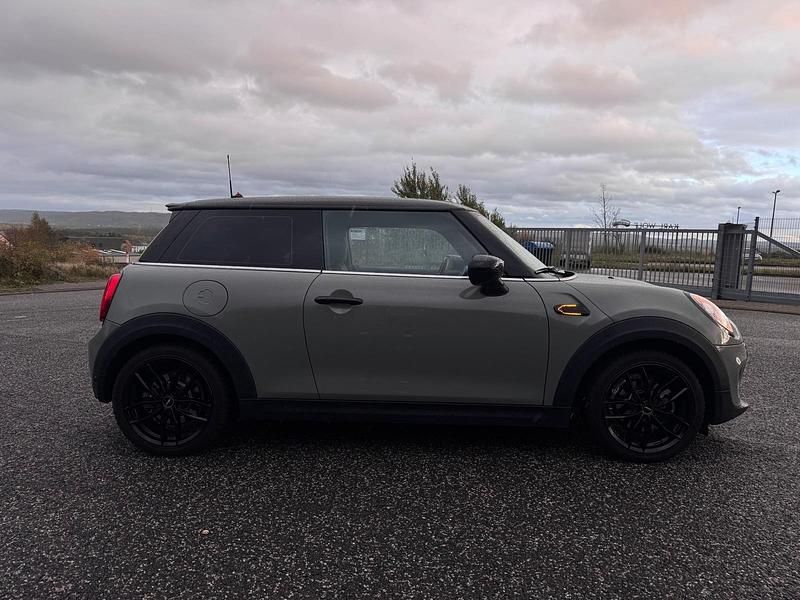 Gebraucht Mini Cooper S 135 kW (184 PS) 2020 Grau Kleinwagen