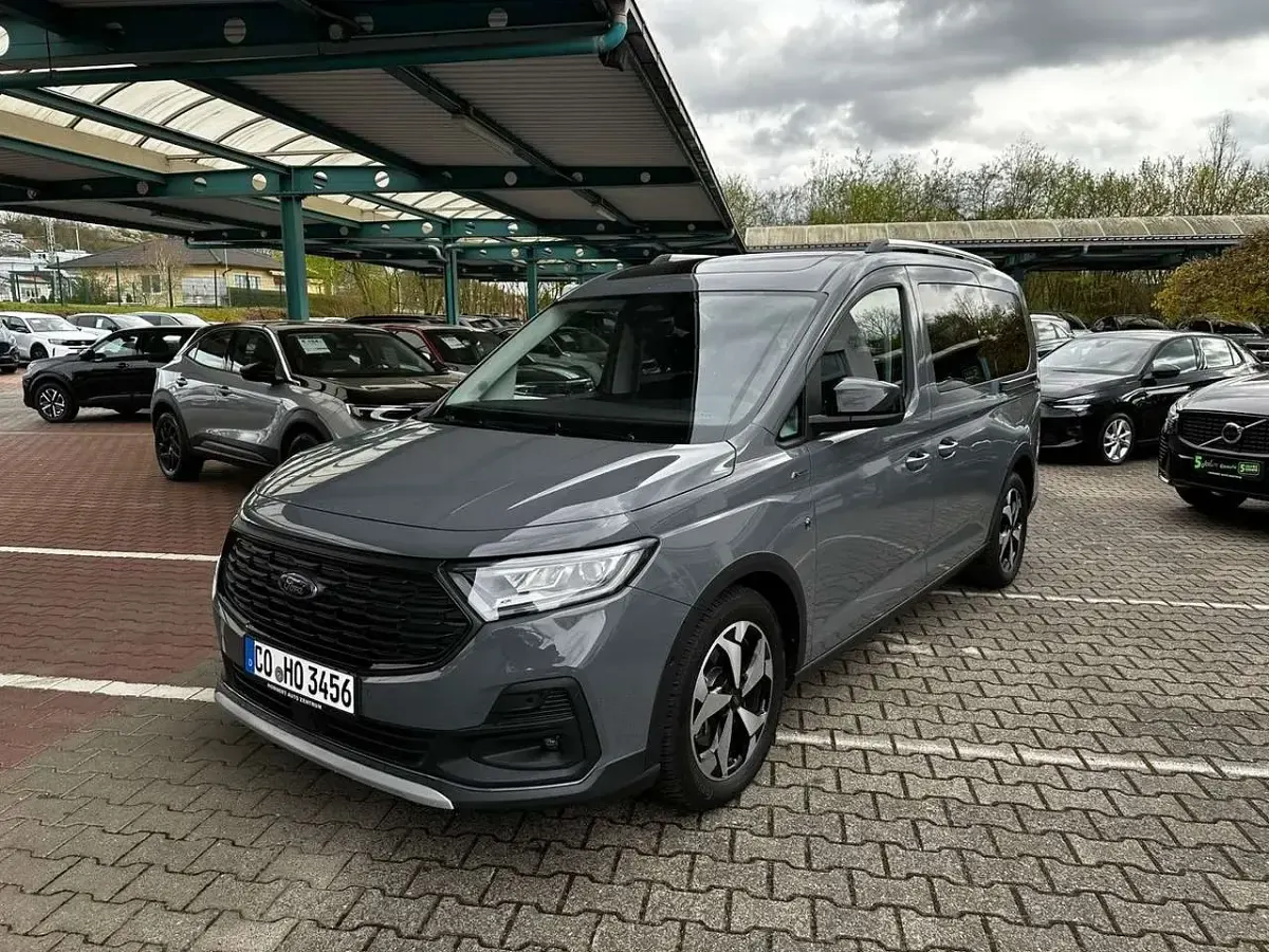 Gebraucht Ford Tourneo Connect 122 PS (89 kW) 2026 Comet grey Van / Kleinbus