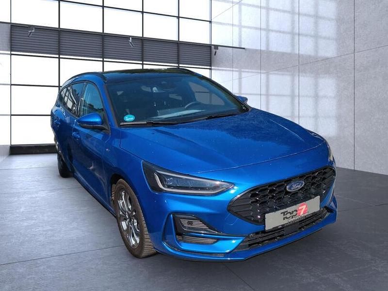 Gebraucht Ford Focus ST-Line 155 PS (114 kW) 2024 Blau Kombi