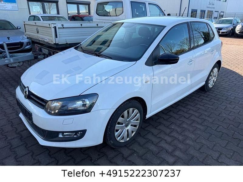 Gebraucht VW Polo Match 90 PS (66 kW) 2012 Weiß Kleinwagen