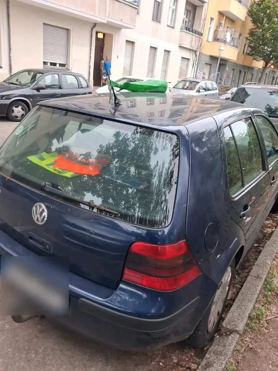 Gebraucht VW Golf IV 75 PS (55 kW) 2002 Blau Kleinwagen