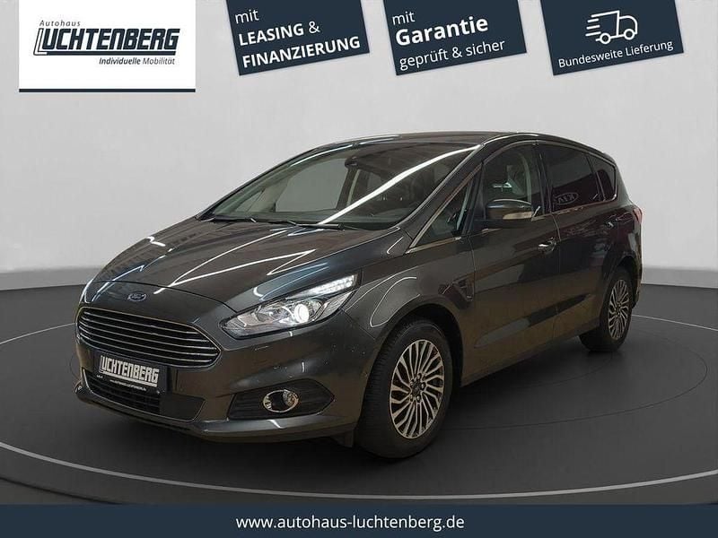 Gebraucht Ford S-MAX Titanium 165 PS (121 kW) 2019 Grau Van / Kleinbus
