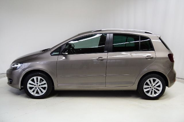 Gebraucht VW Golf Plus Style 105 PS (77 kW) 2011 Braun metallic Van / Kleinbus