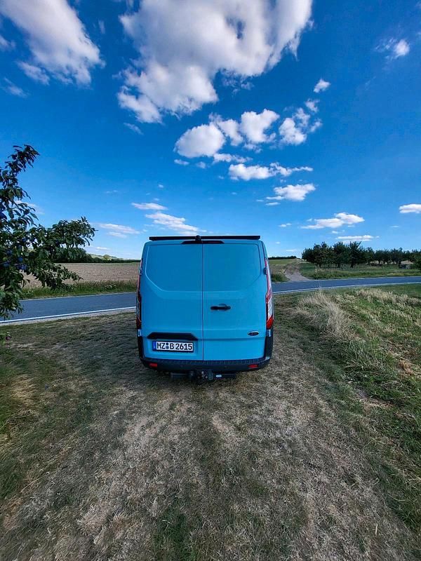 Gebraucht Ford Transit Custom 129 PS (94 kW) 2017 Blau Van / Kleinbus