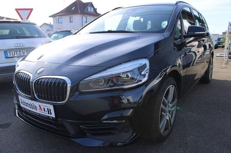 Gebraucht BMW 220 Gran Tourer M Sport 192 PS (141 kW) 2019 Blau Van / Kleinbus