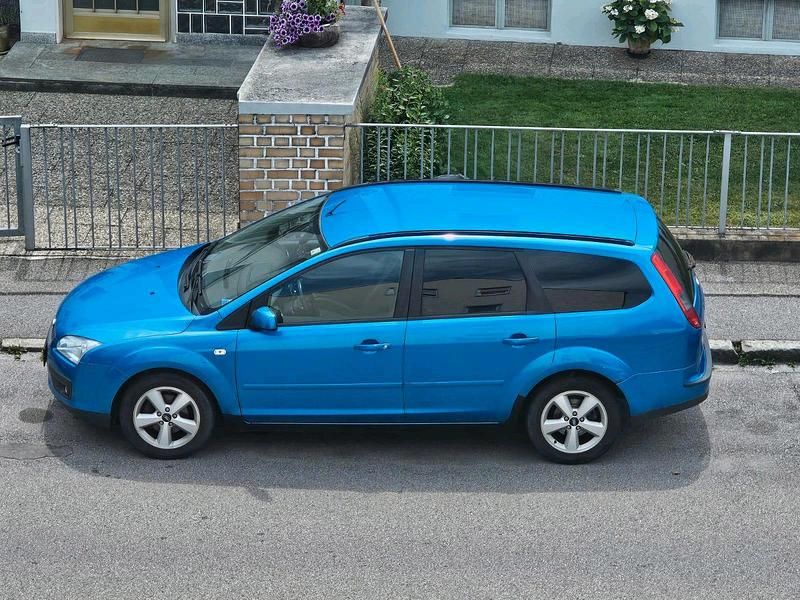 Gebraucht 2005 Ford Focus Kombi | 1.350 € - Bild 1/4