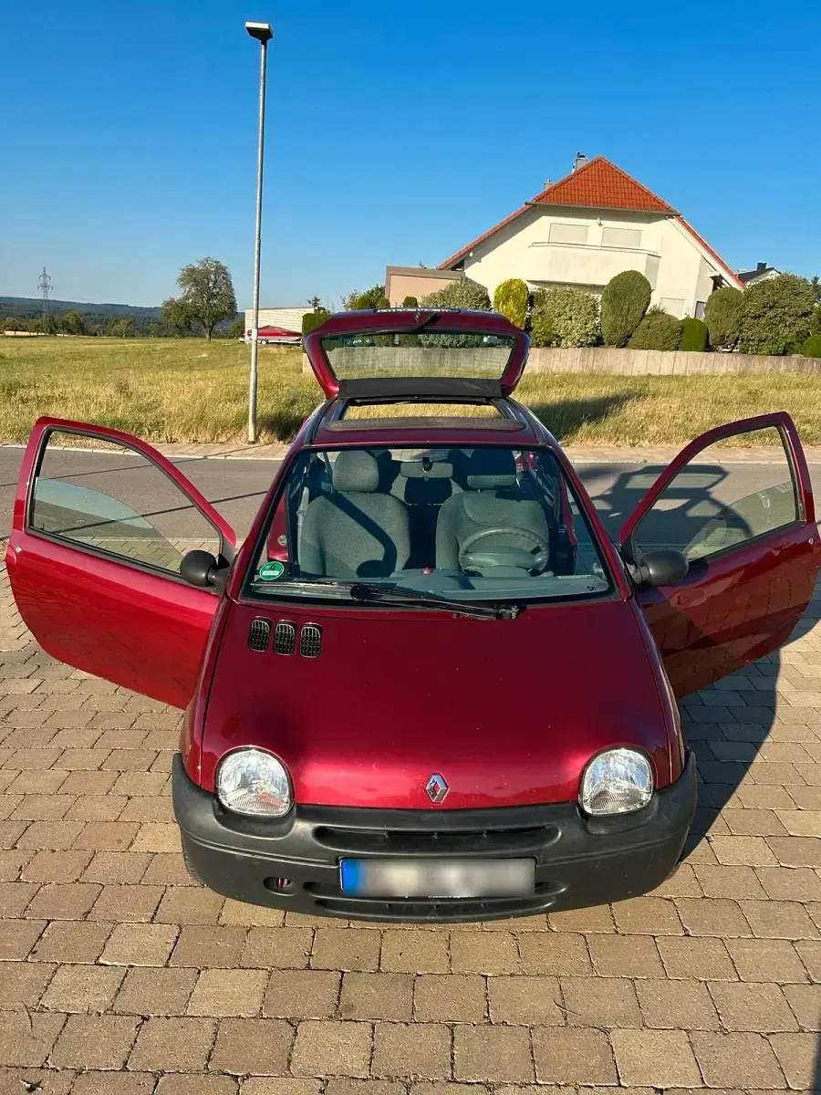 Gebraucht Renault Twingo 58 PS (42 kW) 2003 Rot Kleinwagen