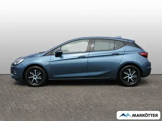Usata Opel Astra Dynamic 125 CV (91 kW) 2017 Blu Berlina