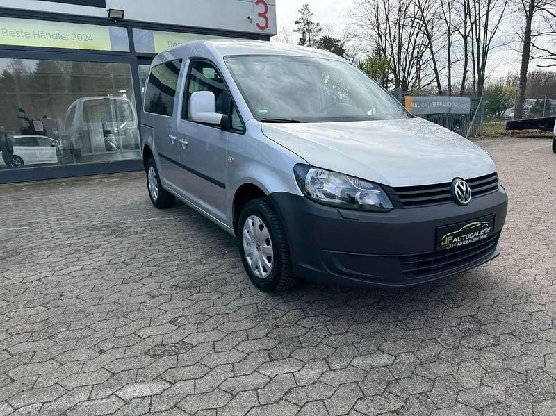 Gebraucht VW Caddy Trendline 102 PS (75 kW) 2012 Reflexsilber metallic Van / Kleinbus