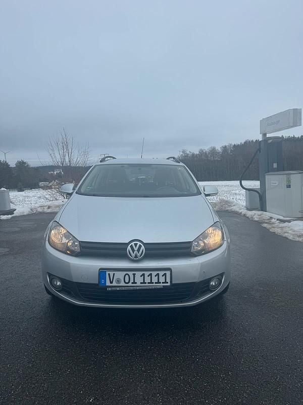 Grau Gebraucht 2013 VW Golf VII Kombi | 5.400 € (Superpreis) - Bild 1/4