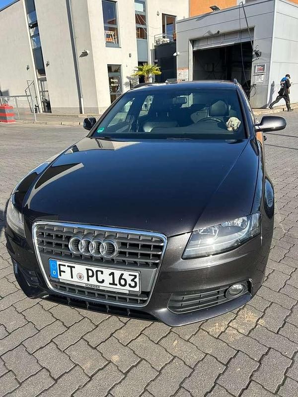 Gebraucht Audi A4 S-Line 190 PS (139 kW) 2010 Schwarz Kombi