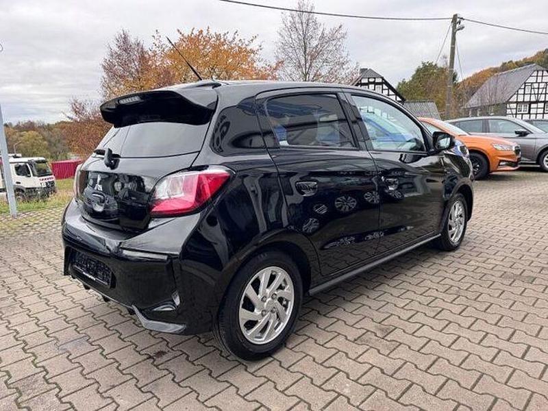 Gebraucht Mitsubishi Space Star Select 71 PS (52 kW) 2022 Schwarz Kleinwagen