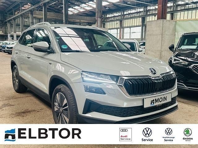 Grau Gebraucht 2024 Skoda Karoq Drive SUV | 37.480 € (Fairer Preis) - Bild 1/4