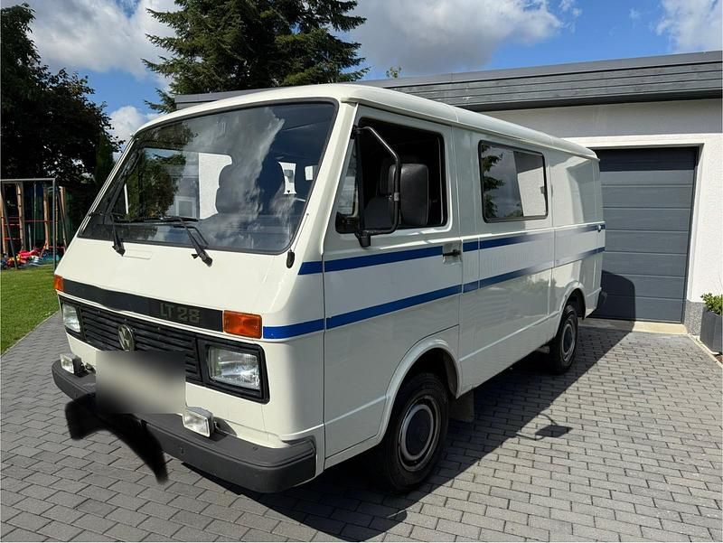 Second-hand VW LT 94 CP (69 kW) 1993 Alb Monovolum