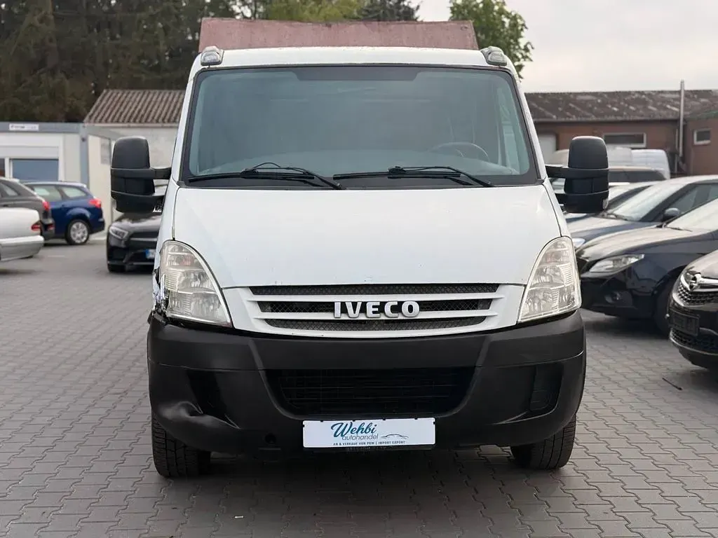 Gebraucht Iveco Daily 136 PS (100 kW) 2009 Weiß Van / Kleinbus