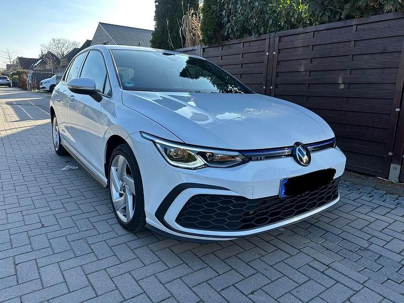 Gebraucht VW Golf VIII GTE 245 PS (180 kW) 2021 Weiß Limousine