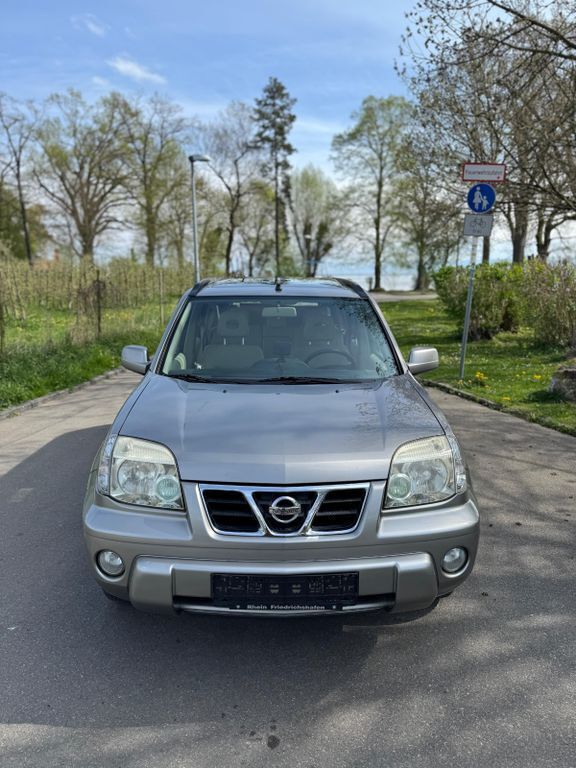 Silber Gebraucht 2003 Nissan X-Trail Comfort SUV | 2.699 € (Fairer Preis) - Bild 1/4