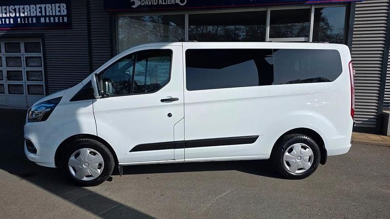 Gebraucht Ford Transit 170 PS (125 kW) 2019 Weiß Kombi