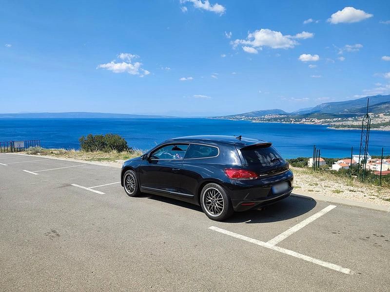 Second-hand VW Scirocco 160 CP (117 kW) 2008 Negru Coupe