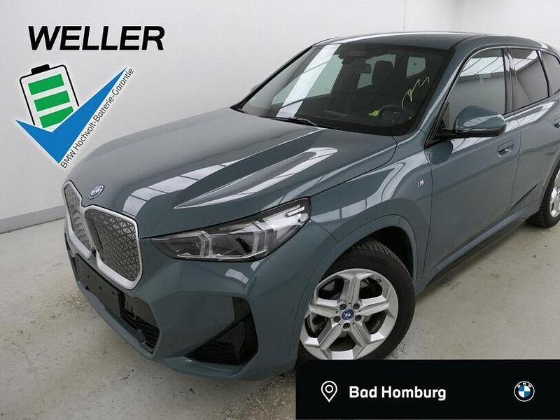Cape york grün (grün) Gebraucht 2024 BMW iX1 Comfort Edition SUV | 40.750 € (Guter Preis) - Bild 1/3