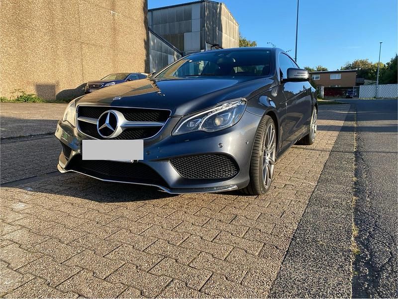 Grau Gebraucht 2014 Mercedes E350 AMG Coupé | 19.500 € (Teuer) - Bild 1/4