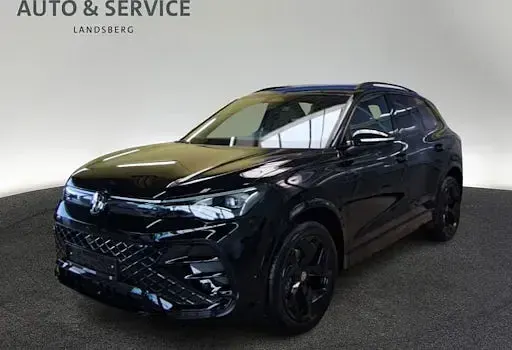 Neu VW Tiguan R-line 150 PS (110 kW) 2026 Schwarz SUV