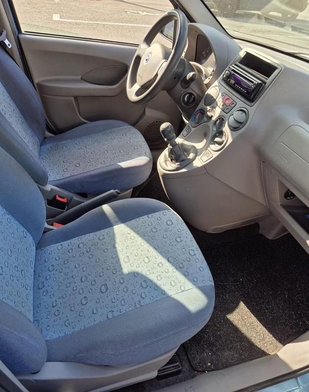 Occasion Fiat Panda 2006 Bleue Citadine