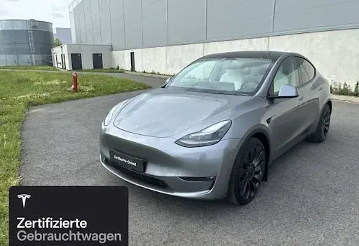 Gebraucht Tesla Model Y Performance 321 kW (437 PS) 2024 Silber SUV