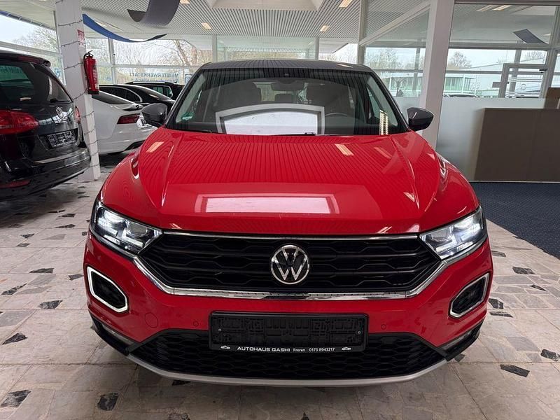 Gebraucht VW T-Roc Active 150 PS (110 kW) 2021 Rot SUV