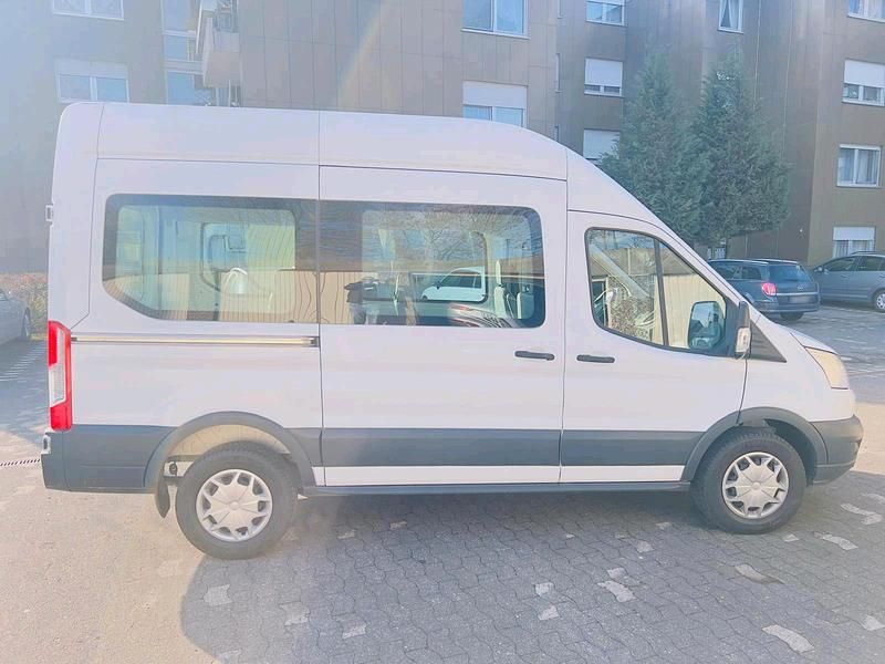 Second-hand Ford Transit 2019 Alb Monovolum